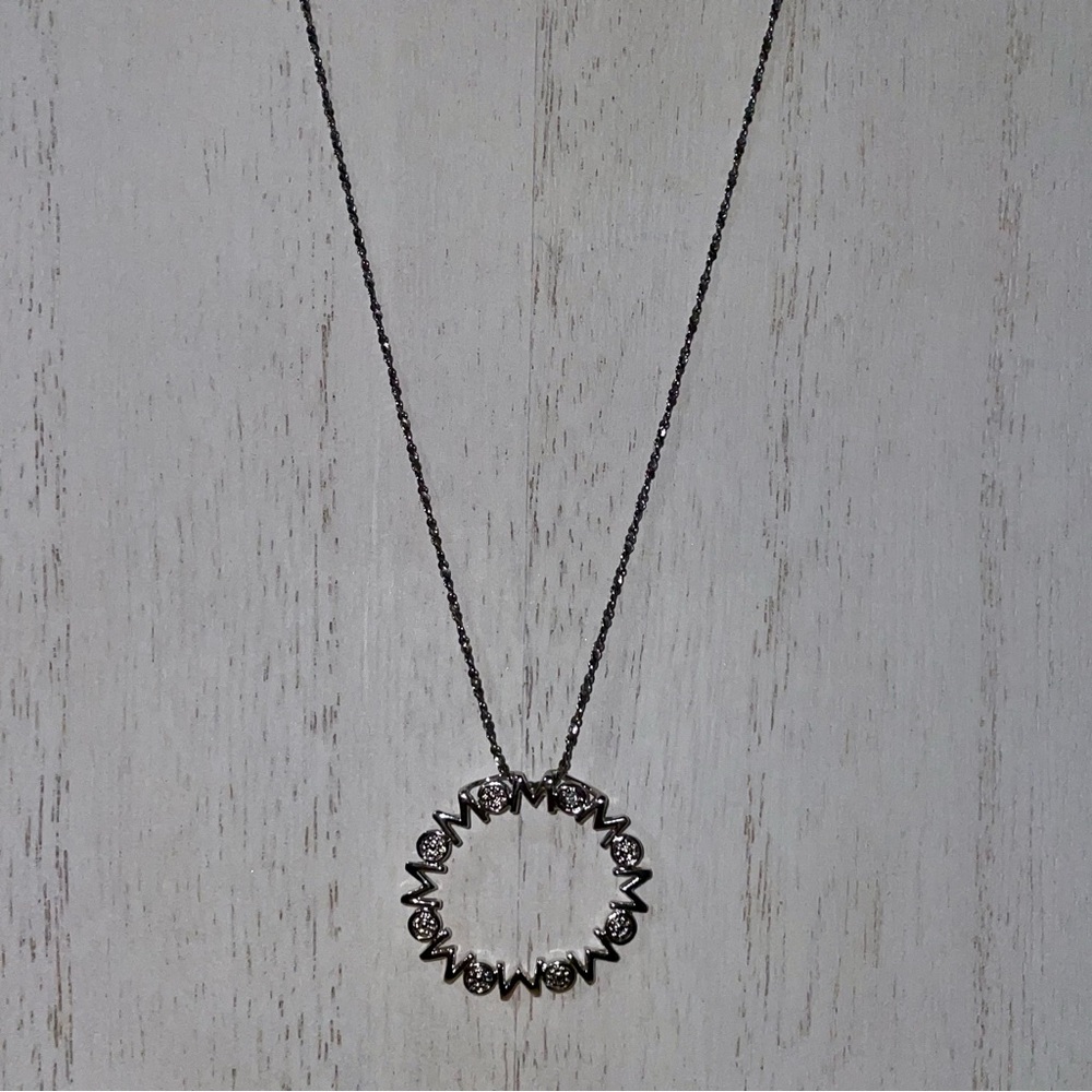 Sterling Silver 925 Mom Circle Pendant Necklace